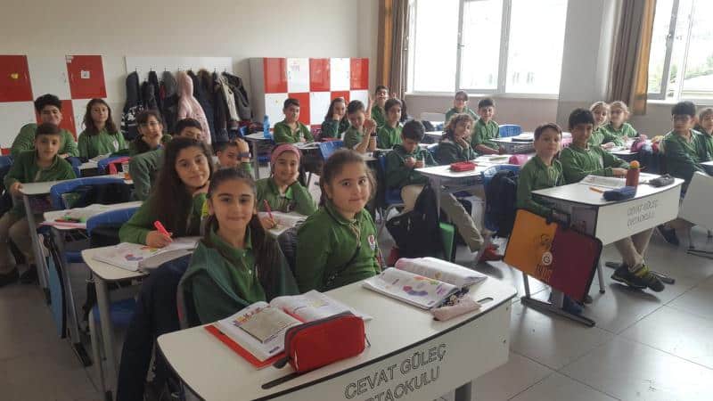 Kılıçdaroğlu: 24 Kasım'da her öğretmene birer maaş ikramiye ...